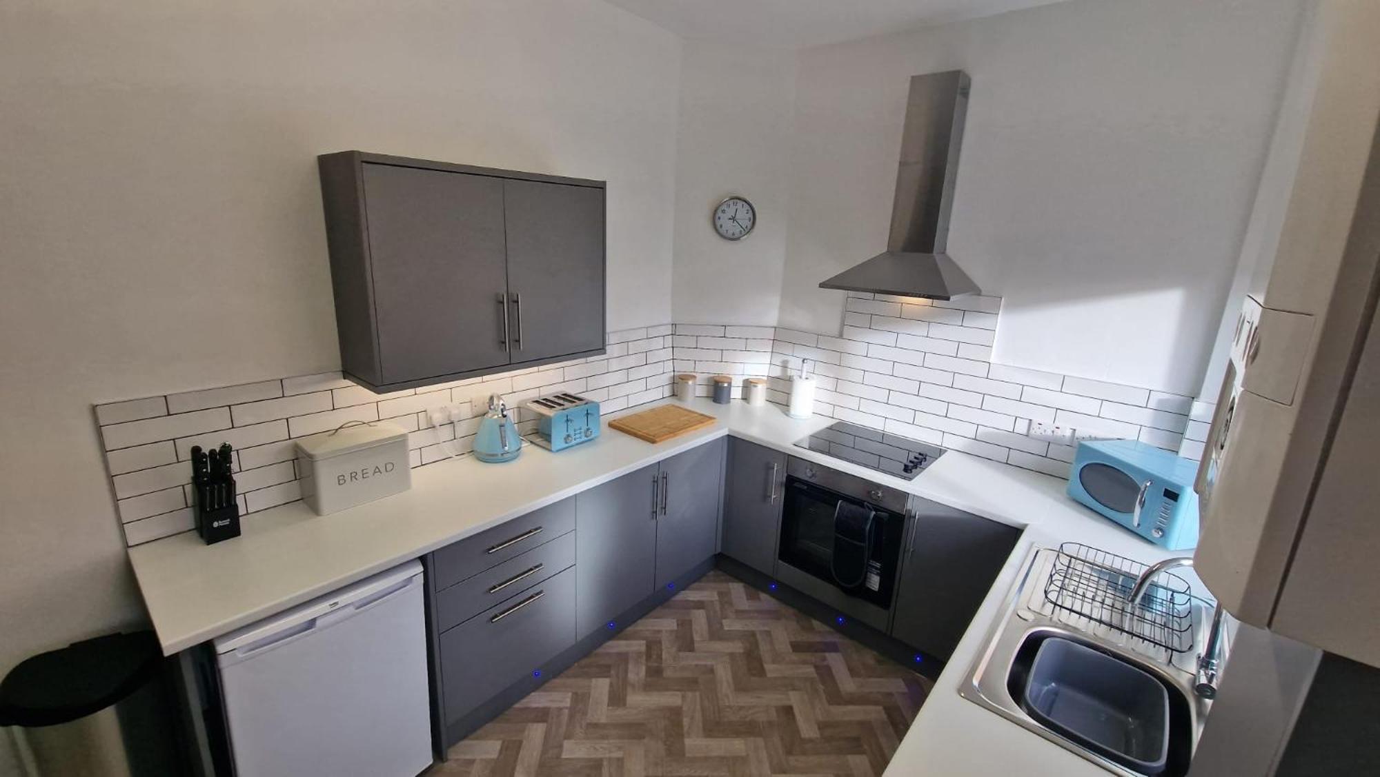 Cosy Home Perfect For Families And Contractors With Free Parking 达灵顿 外观 照片